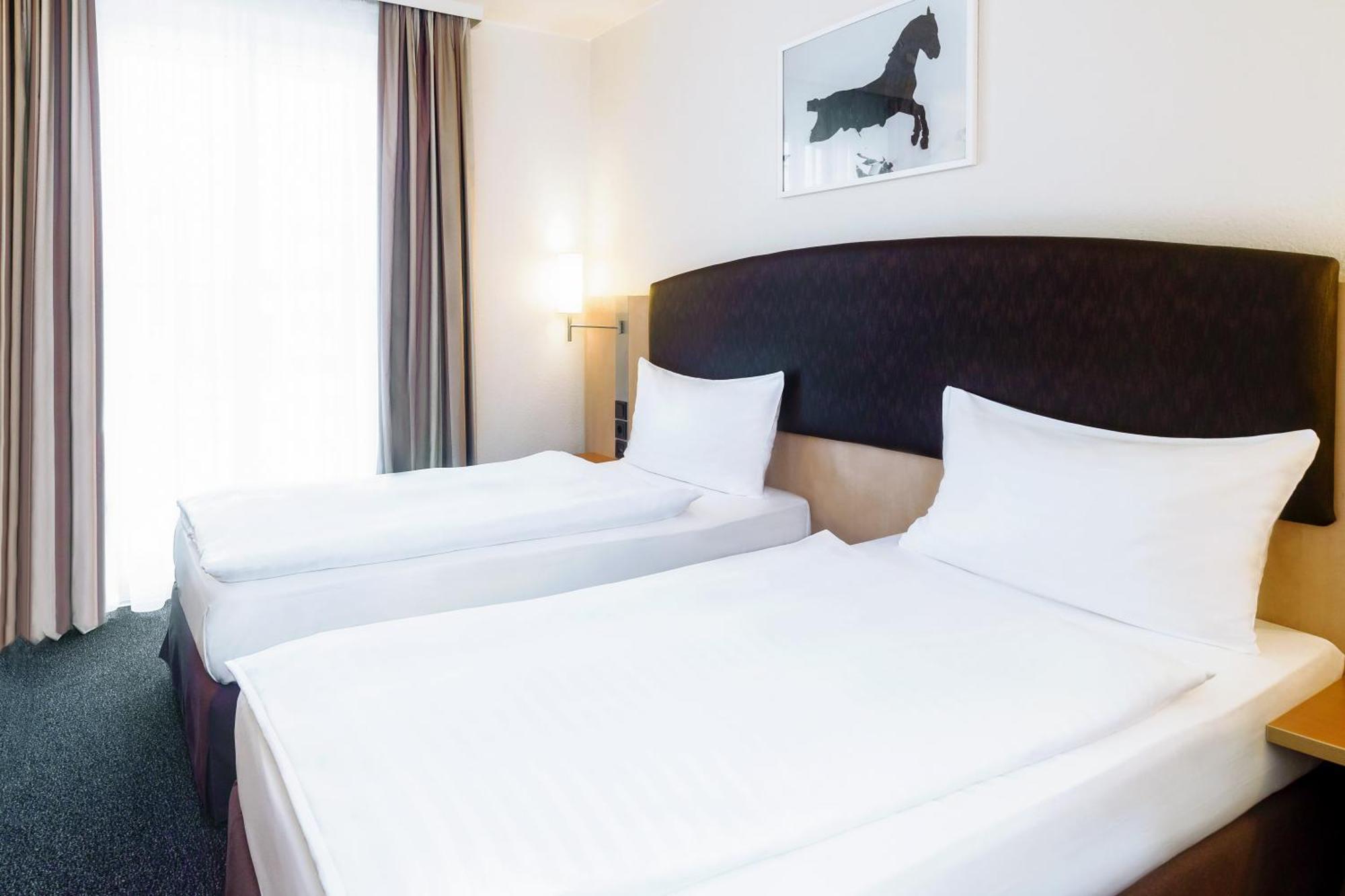 Intercityhotel Wien Eksteriør billede