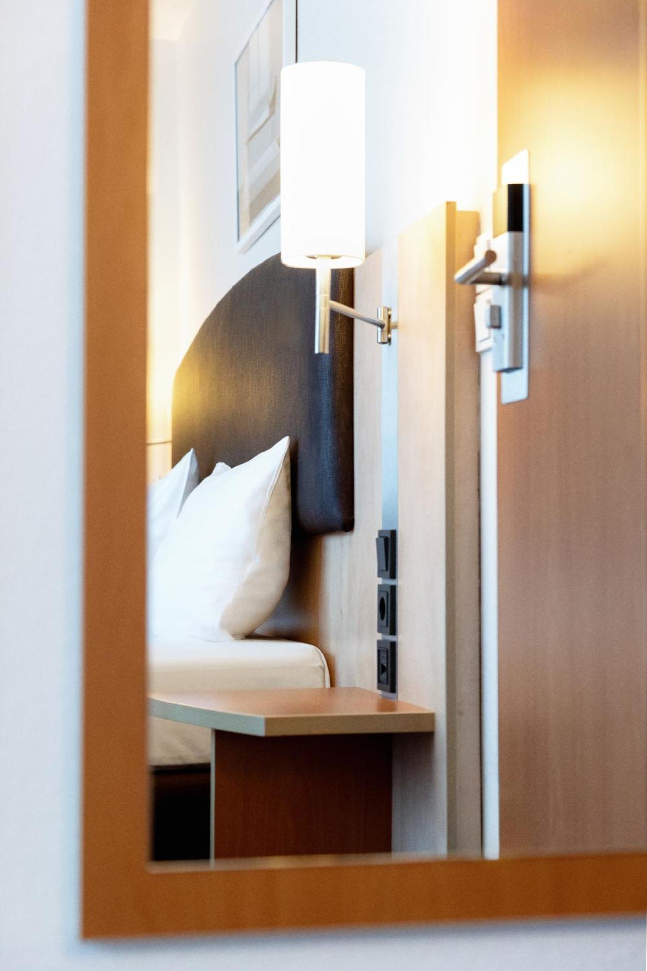 Intercityhotel Wien Eksteriør billede