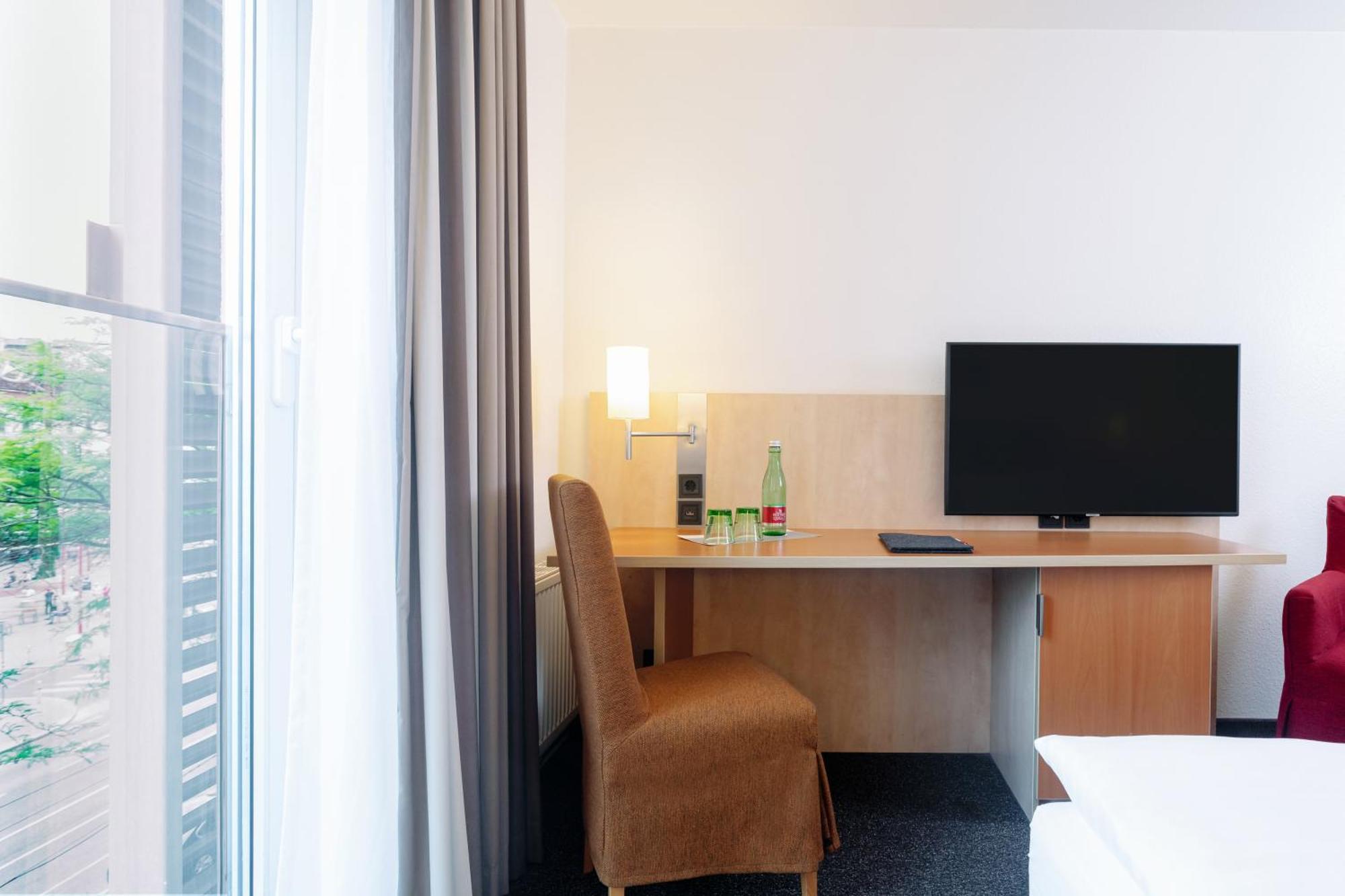 Intercityhotel Wien Eksteriør billede